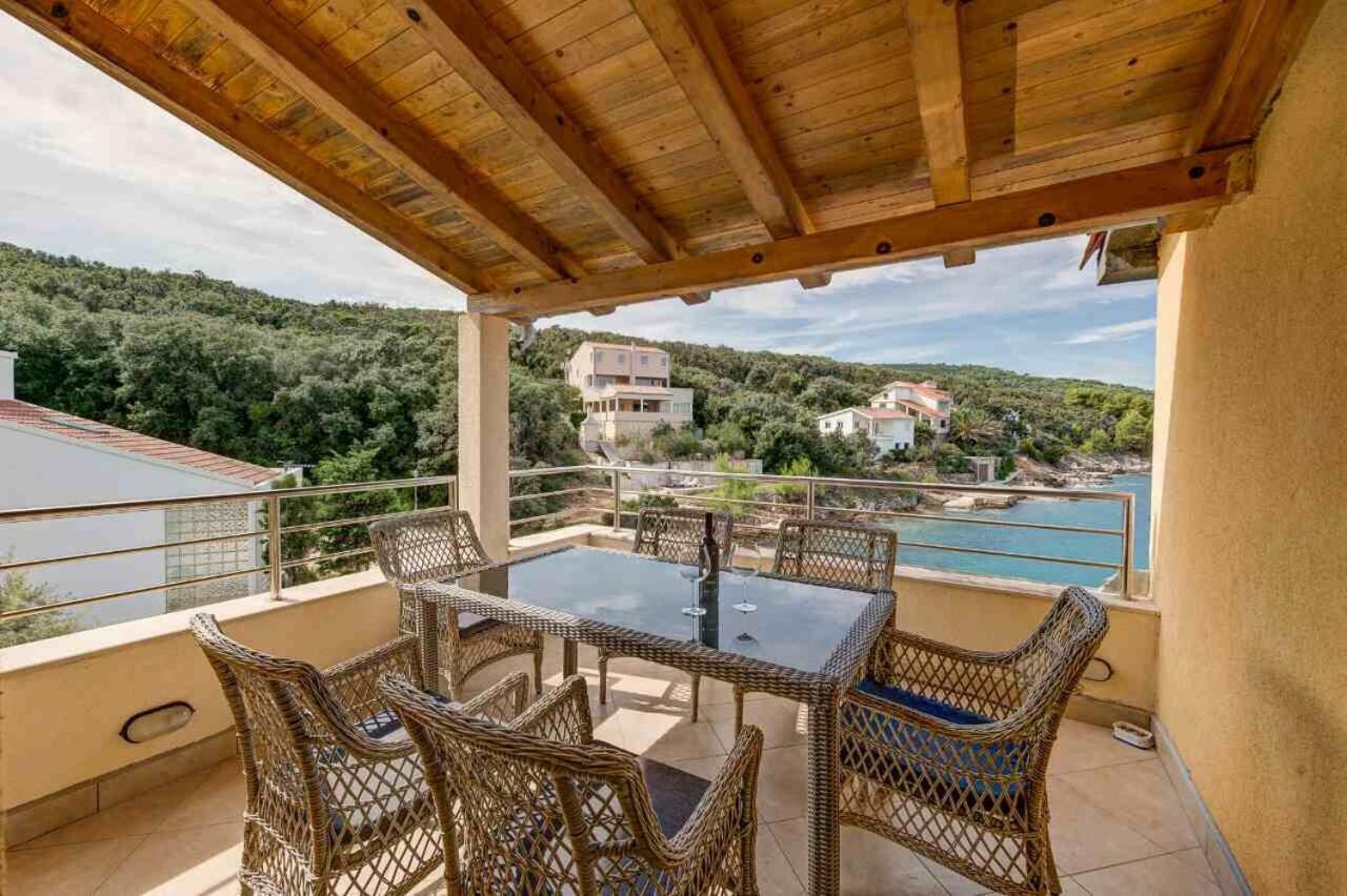 Apartments Savar - Ilo Brbinj Екстериор снимка